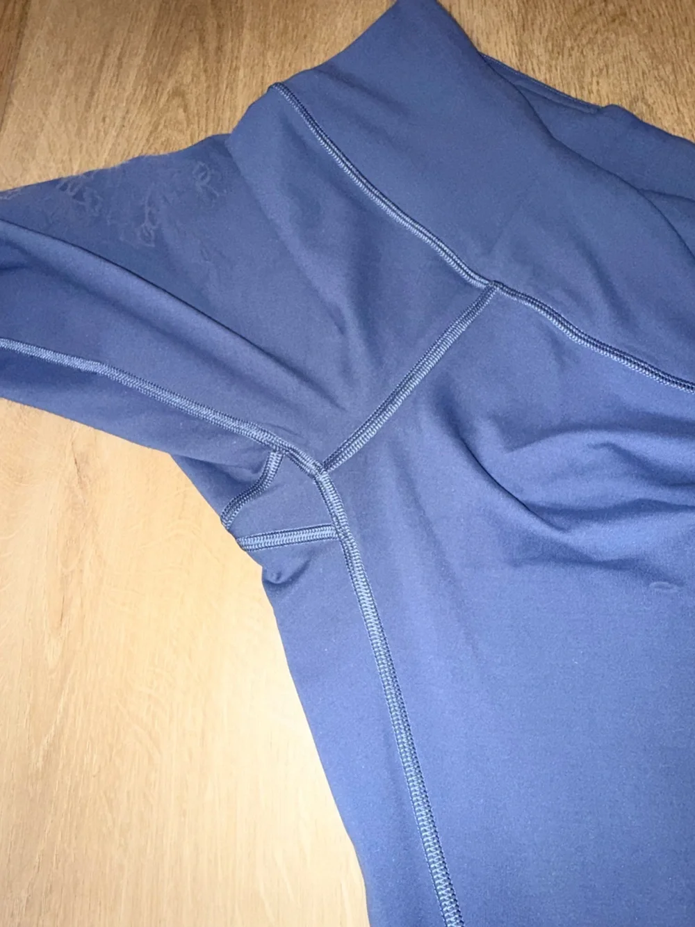 Lululemon Always On High-Rise 28” Leggings Size 6 *Flocked Everlux Code Blue